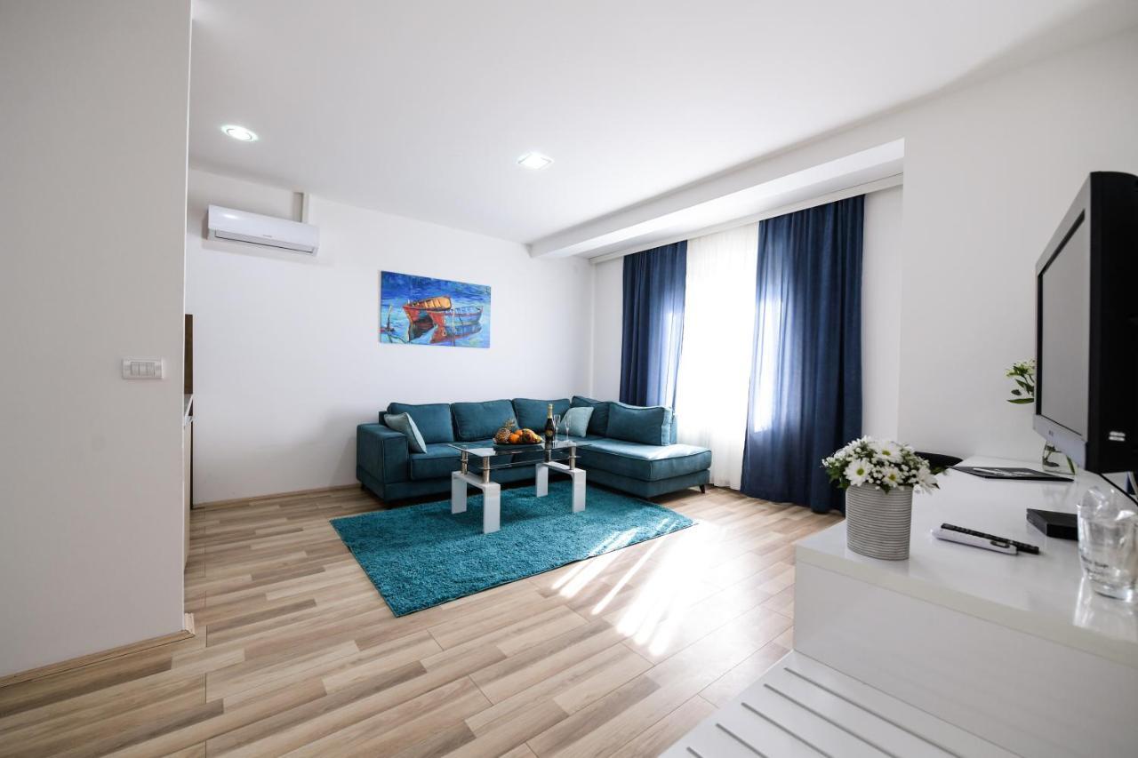 River Inn Stari Banovci Екстер'єр фото