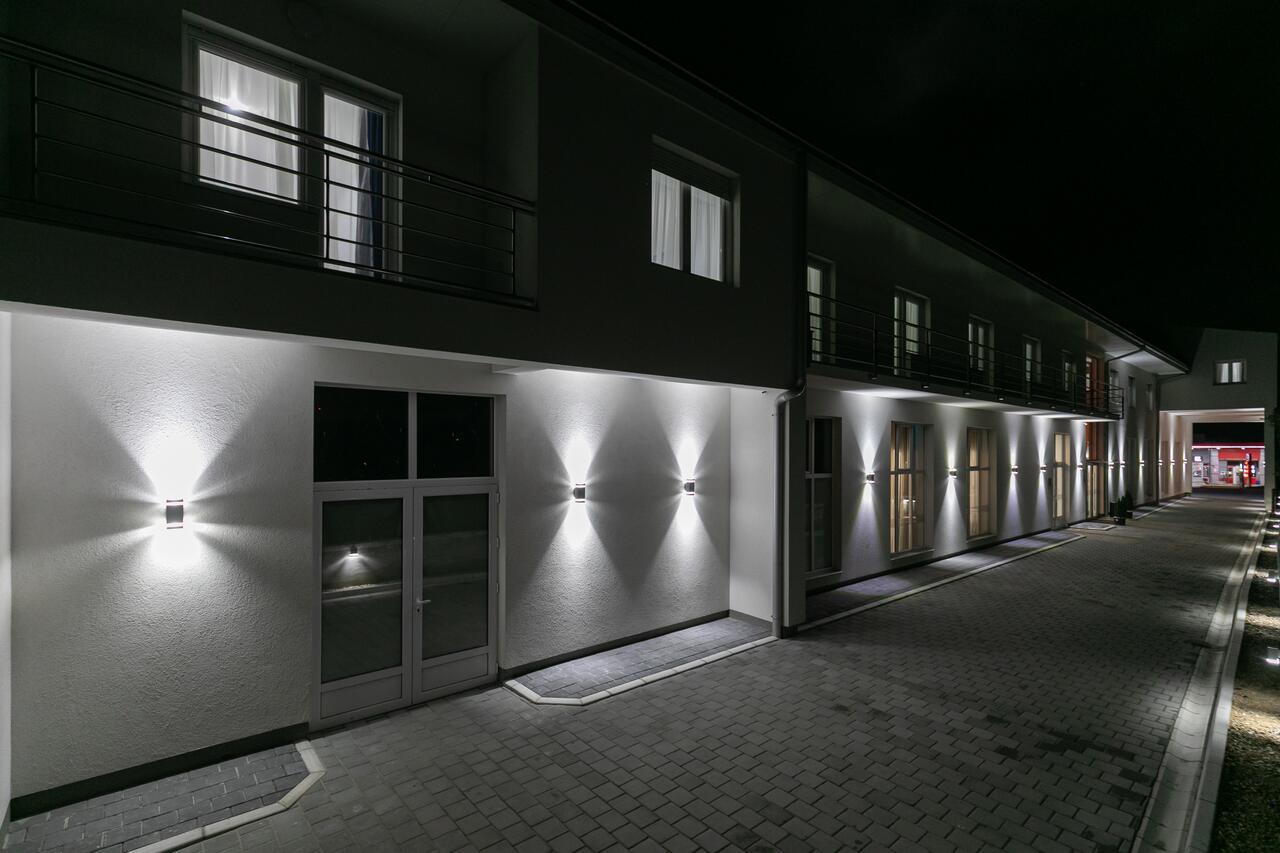 River Inn Stari Banovci Екстер'єр фото