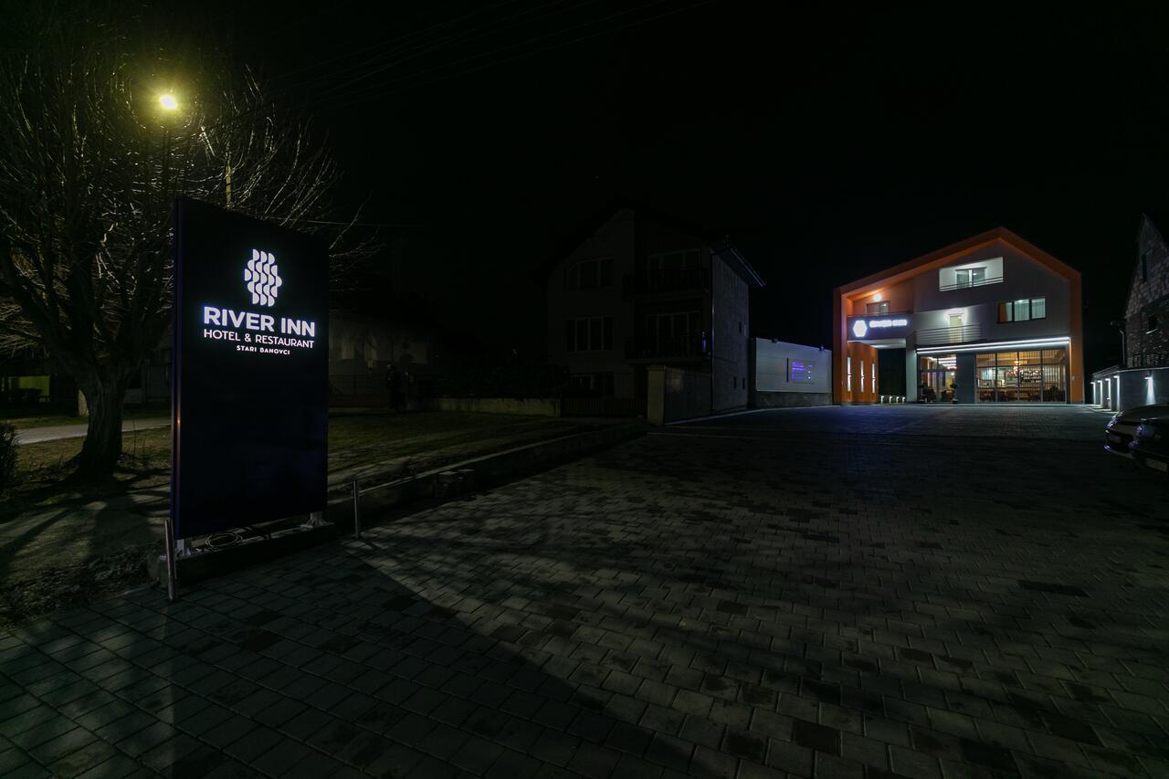 River Inn Stari Banovci Екстер'єр фото